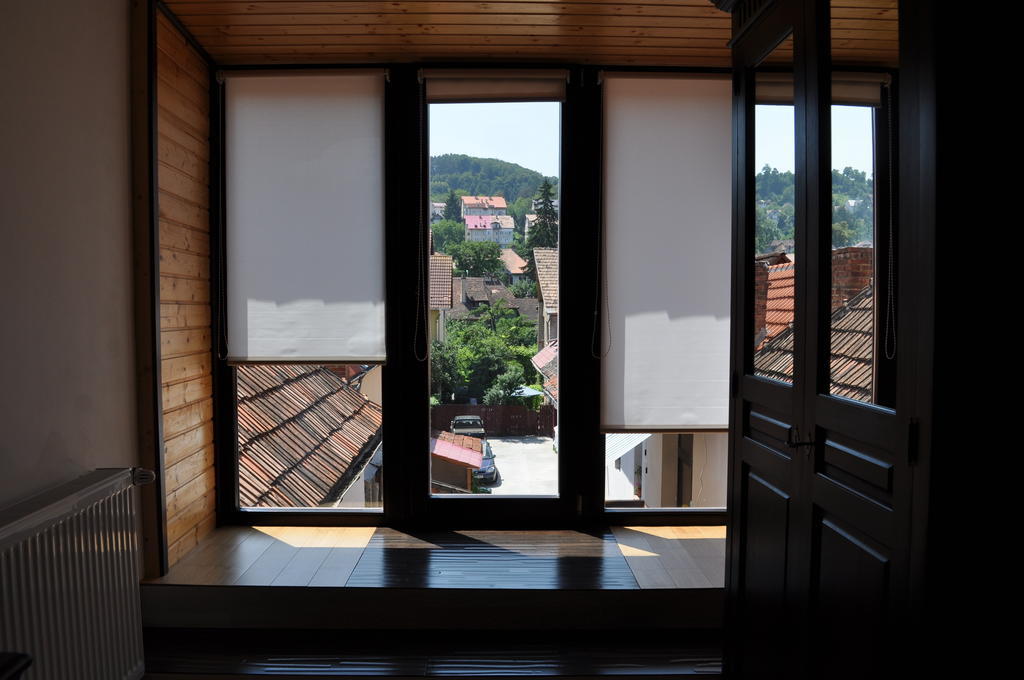 Hôtel Casa Matei à Braşov Chambre photo